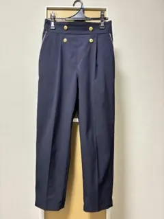 【かわいいウサギ様専用】BLUE LABEL テーパードパンツのサムネイル