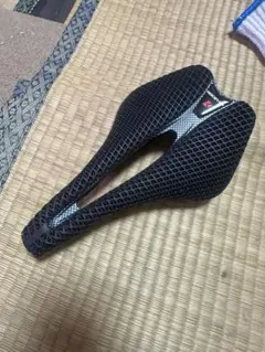 KOCEVLO 3Dプリント カーボンサドル 自転車パーツのサムネイル