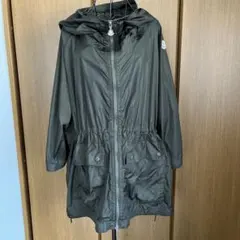 モンクレール　ナイロンスプリングジャケット