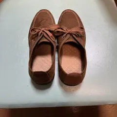 ブラウン スエード デッキシューズ