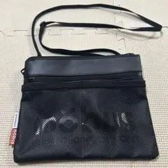 mobus モーブス サコッシュ ショルダーバッグ クラッチ 撥水 黒