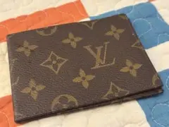 ルイヴィトン　二つ折りパスケース