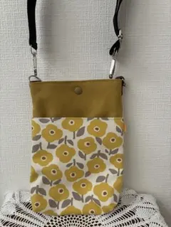 ハンドメイド ちょっとそこまでショルダー 英字フラワー グレー