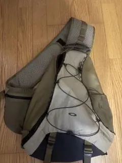 oakley ショルダーバッグ