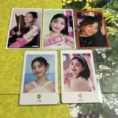 TWICE ジヒョ クリアトレカ２枚　フォトカード2枚　トレカ１枚