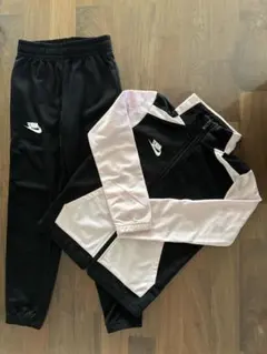 Nike ジャージセット 黒/ピンク 135サイズ