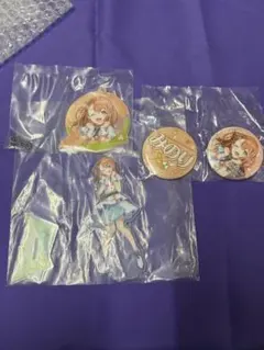 アクリルスタンド、アクリルキーホルダー、缶バッジセット