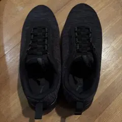 PUMA スニーカー ブラック