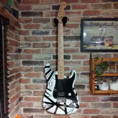 OBEY × SQUIER ストラトキャスター オーベイ スクワイヤー - メルカリ