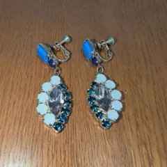 【美品】NOLLEY'S アシンメトリック イヤリングのサムネイル