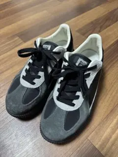 OnitsukaTiger DELECITY 25cm オニツカタイガー