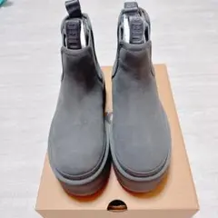 《新品未使用》UGG ニューメル プラットフォーム チェルシー