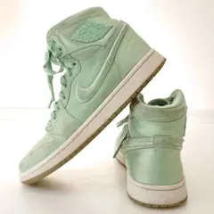 ナイキ エア ジョーダン １ レトロ ハイカット スニーカー 靴 24cm