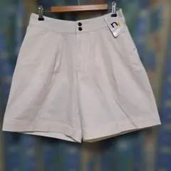 【新品】大きいサイズ ホワイト ショートパンツ 3Lのサムネイル