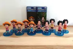 ワンピース ワールドコレクタブルフィギュア 文字絵文字タンクトップ