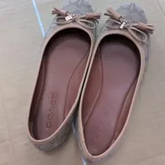 COACH シグネチャー柄 フラットシューズ タッセルのサムネイル