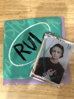 定価以下【与那嶺瑠唯　フォトキーホルダー、バンダナ】RAMPAGE ツアーグッズ