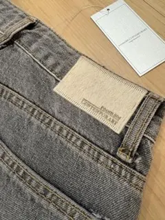 Item thumbnail for item 9704ac6d-7ebc-4105-8c4b-4a024945974d