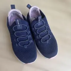 Skechers ネイビー スニーカー