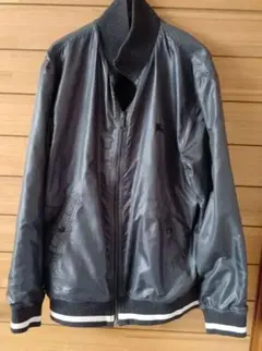 リバーシブル！BURBERRY BLACK LABELの ナイロンジャケット