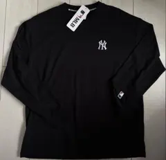 新品　 Lサイズ　MLB ヤンキース　長袖Tシャツ　ワンポイント　黒のサムネイル