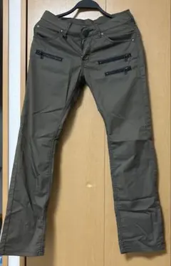 リー ペインターパンツ