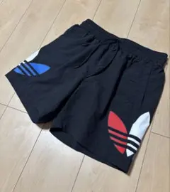 adidas originals ショートパンツ 水陸両用　Sサイズ 黒のサムネイル