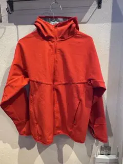 NIKE SPHERE THERMAL マウンテンパーカー レッド M