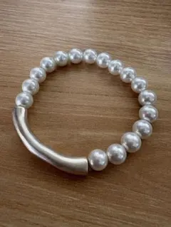 パールとメタルのブレスレット