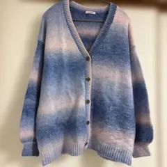 ピンクカーディガン