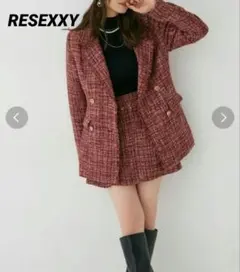 【美品】リゼクシー　ツイード ジャケット　セットアップ　ダブルボタン 赤　ラメ