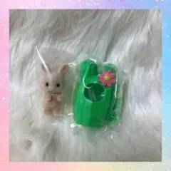 【エポック社】シルバニアファミリー みるくウサギの小さい赤ちゃん アイラ(1)