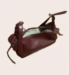 赤　レッド　バッグ