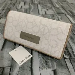 未使用品Calvin Klein カルバンクライン　長財布 ホワイト モノグラム