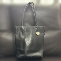 Item thumbnail for item fc99a784-452c-4f9e-81d9-c43985c4b6e4