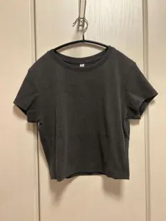 GU ジーユー クロップド丈リブTシャツ ダークグレー(L)のサムネイル