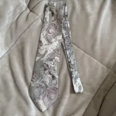 多色抽象パターン ネクタイ 絹100%