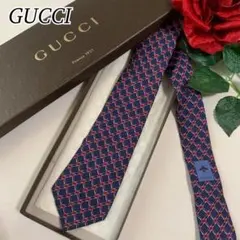 未使用級　GUCCI　ネクタイ　無地　ソリッド　UFO　刺繍　あんしん鑑定　青 未使用級 GUCCI ネクタイ 無地 ソリッド UFO 刺繍 あんしん鑑定 青