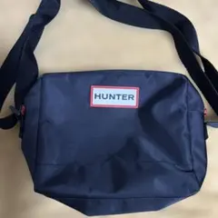 美品　HUNTER ブラックショルダーバッグのサムネイル