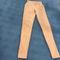 alo レギンス　オレンジのサムネイル
