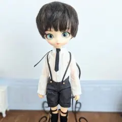 1573※ハルモニアブルームアウトフィット※黒のベストとパンツのセット