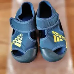 adidas キッズサンダル 14.0cm ネイビー/イエロー
