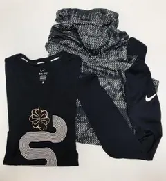 ナイキ連続模様ジャケットXSとTシャツS　セット