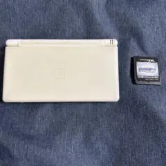 Nintendo DS Lite ホワイト ポケモンSS付き