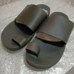 訳ありAKMのカモ柄CROISSANT mesh sandal1足です。 - メルカリ