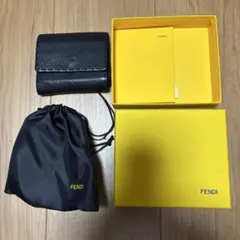 FENDI フェンディ セレリア 三つ折り財布　品番CA2671821