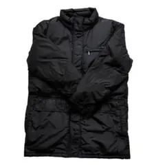 BURBERRY バーバリー ダウンジャケット 黒ワンポイント メンズ Mサイズ