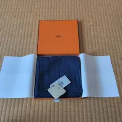 HERMES】カレ・タオル＜ヴィス・ヴェルサ＞テラコッタ/タン - メルカリ