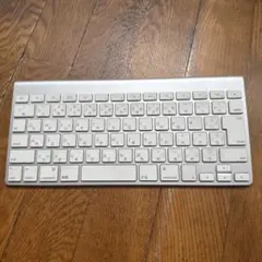 Apple Wireless Keyboard A1314 本体のサムネイル