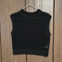美品♡GU♡透かし編みニット　ベスト　Sサイズ